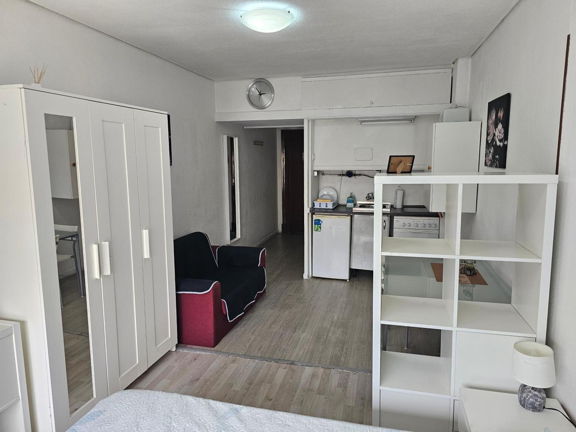 Estudio Doble Con Balcon En Madrid Centro Exterior foto